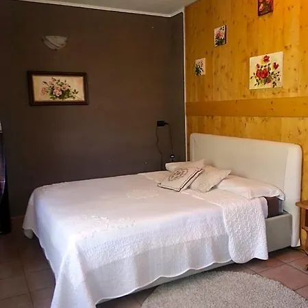 Le Joli Rosier