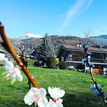 Bed & Breakfast Le Joli Rosier Nus